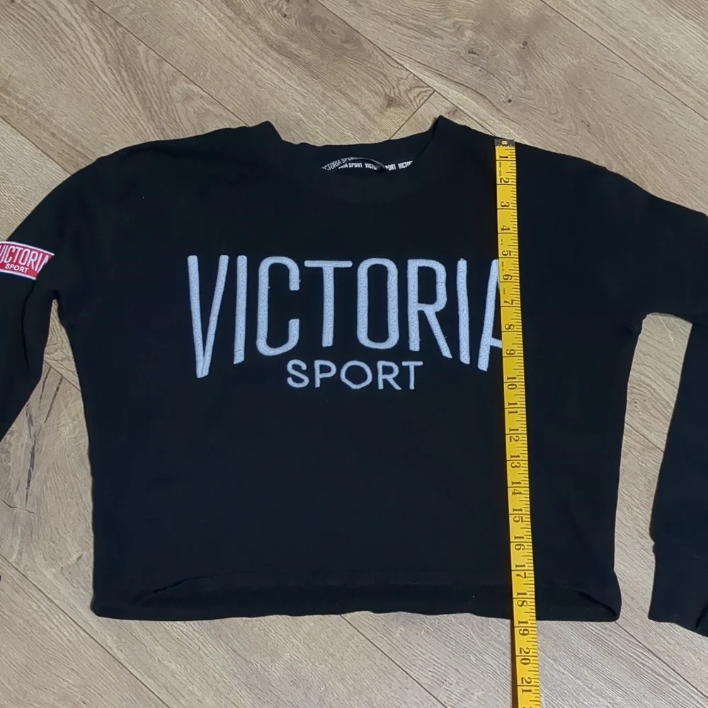 Victoria secret sport Black Cropped Sweatshirt Size S - Picture 6 of 8